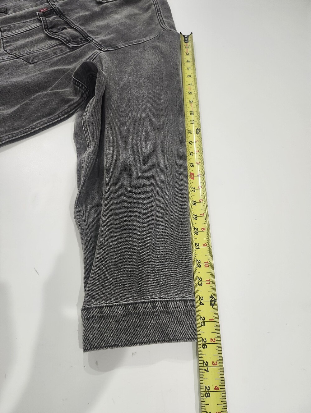 Levi's Men's 4XL Relaxed Denim Trucker Jacket Washed Black Gray New With Tags - Picture 5 of 9
